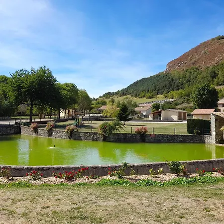 別荘 La Tute De L'ours